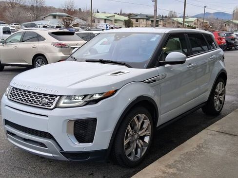 Used 2018 Land Rover Range Rover Evoque Autobiography image 4