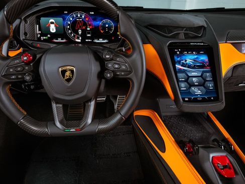 Used 2026 Lamborghini Temerario AWD/4WD image 11