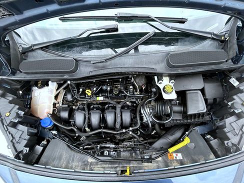 Used 2020 Ford Transit Connect XLT FWD image 25