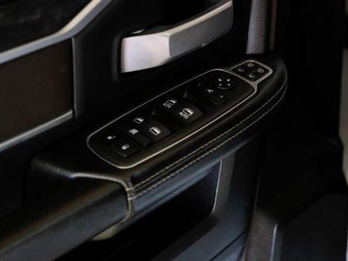 Used 2024 RAM 2500 Big Horn image 41