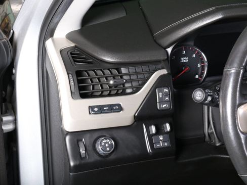 Used 2016 GMC Yukon Denali w/ Open Road Package image 21