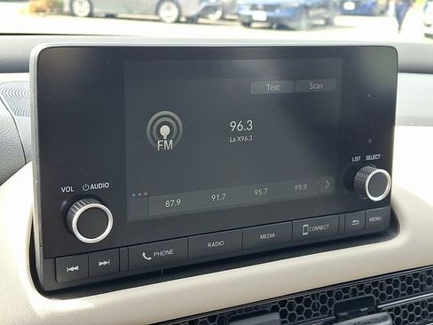 Used 2024 Honda HR-V LX image 17