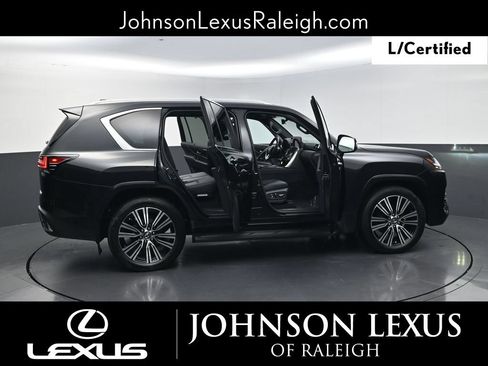 Certified 2025 Lexus LX 600 4WD w/ Accessory Package (2T) image 34