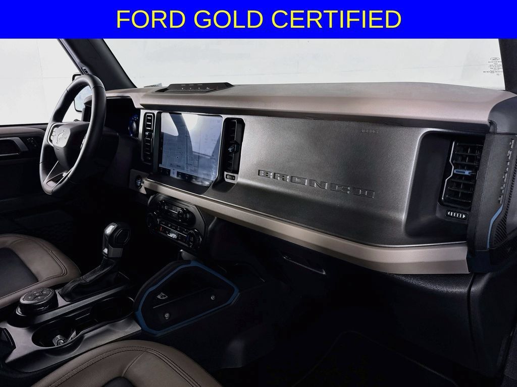 Certified 2024 Ford Bronco Wildtrak AWD/4WD image 32