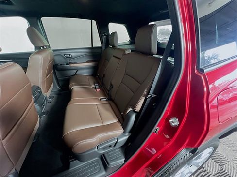 Used 2024 Honda Passport EX-L image 26