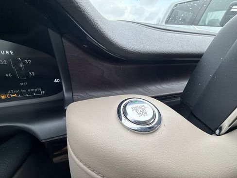 Used 2023 Lincoln Aviator Reserve w/ Equipment Group 201A image 23