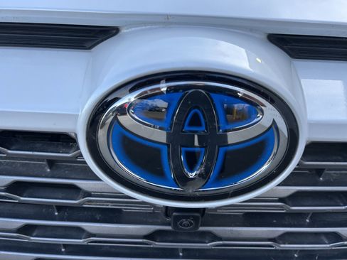 Used 2024 Toyota RAV4 Limited w/ Advanced Technology Package image 9