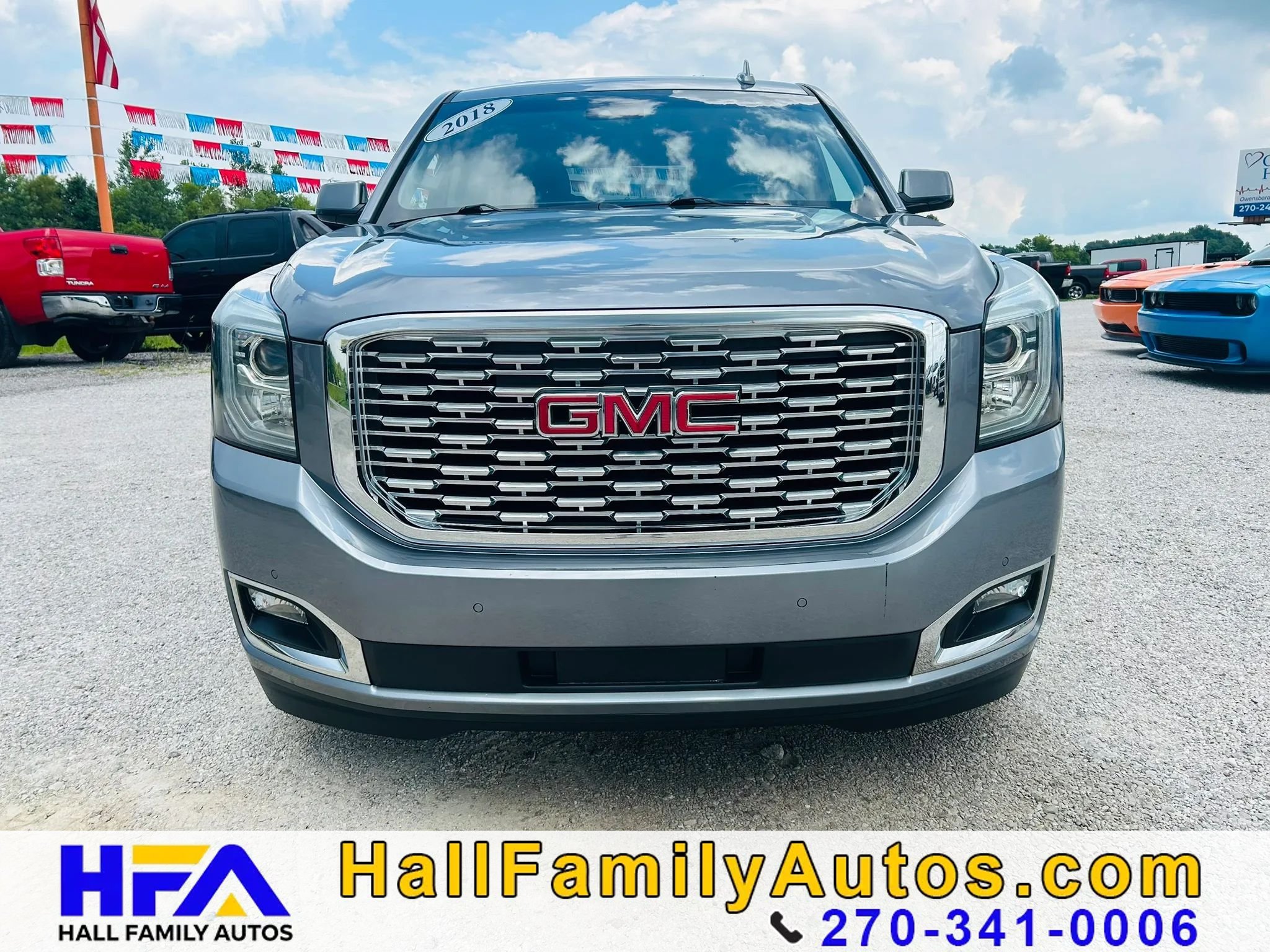 Used 2018 GMC Yukon Denali w/ Open Road Package AWD/4WD image 8