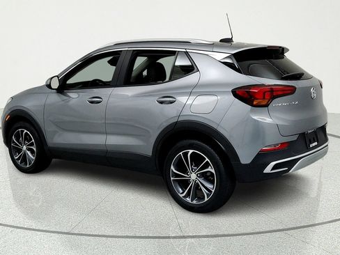 Used 2023 Buick Encore GX Select w/ Safety Package II FWD image 3