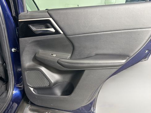 Used 2022 Mitsubishi Outlander SE FWD image 28