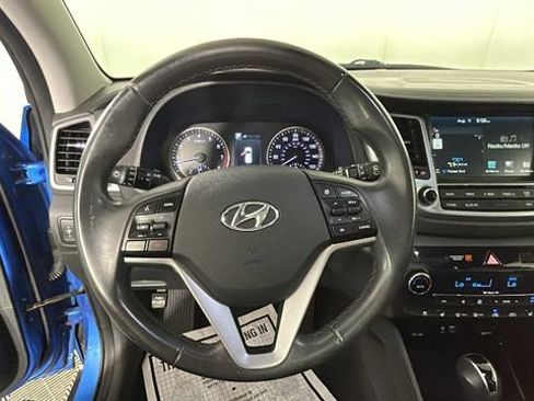 Used 2016 Hyundai Tucson Limited w/ Option Group 03 AWD/4WD image 15