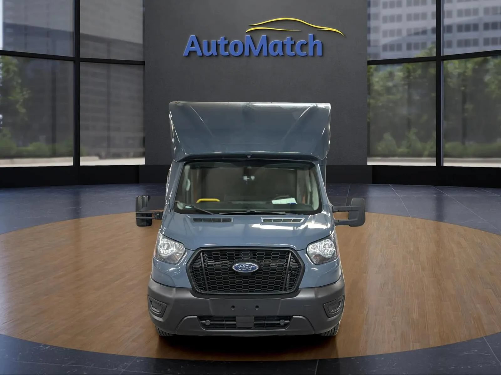 Used 2021 Ford Transit 350 DRW RWD image 3