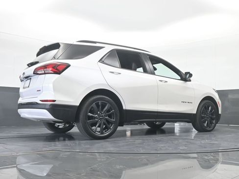 Used 2023 Chevrolet Equinox RS image 62