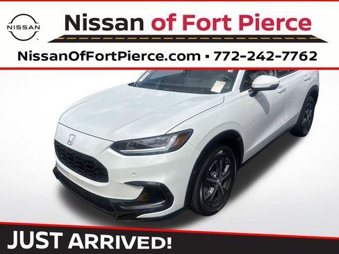 Used 2023 Honda HR-V EX-L image 1