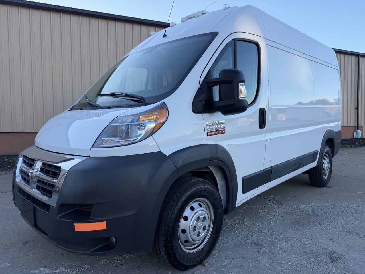 Used 2016 RAM ProMaster 1500 w/ Mopar Trailer Tow Group FWD image 1