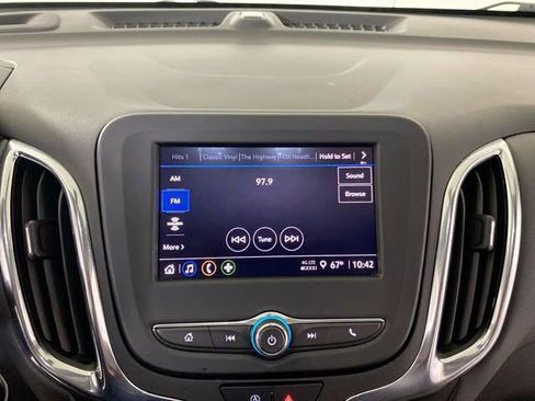 Used 2023 Chevrolet Equinox LT image 40