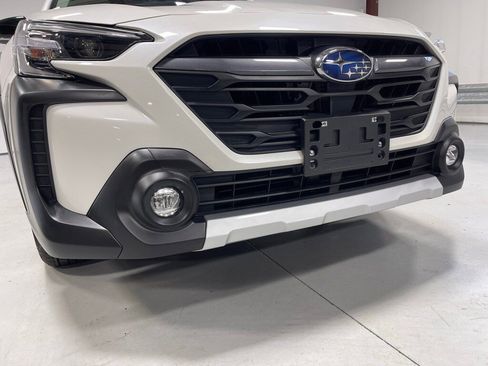 Used 2024 Subaru Outback Limited XT image 11