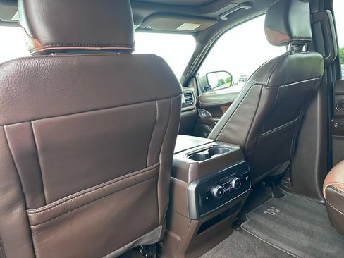 Used 2024 Ford Expedition King Ranch AWD/4WD image 29