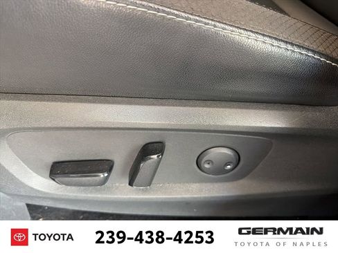 Used 2023 Nissan Pathfinder SL w/ SL Premium Package FWD image 20