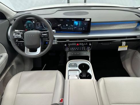 New 2026 Hyundai Ioniq 9 SEL image 24