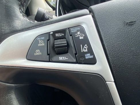 Used 2017 GMC Terrain SLT w/ Open Road Package image 27