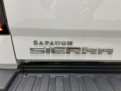 Certified 2017 GMC Sierra 2500 Denali w/ Duramax Plus Package image 33