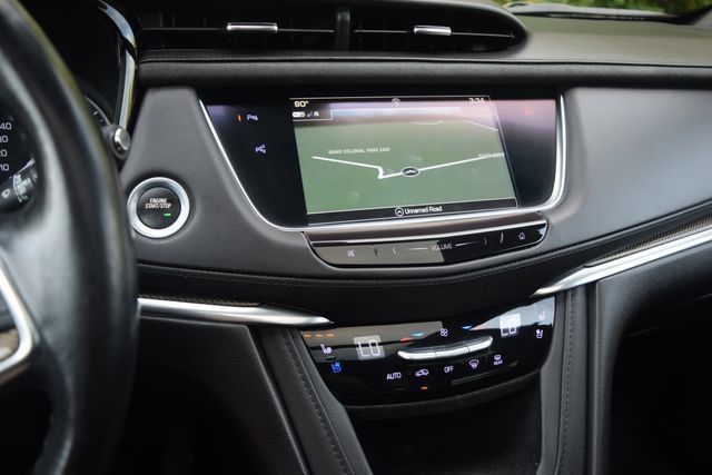 Used 2019 Cadillac XT5 Platinum AWD/4WD image 9