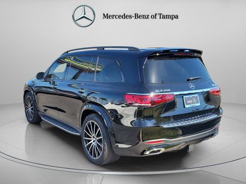 Certified 2022 Mercedes-Benz GLS 450 4MATIC image 4