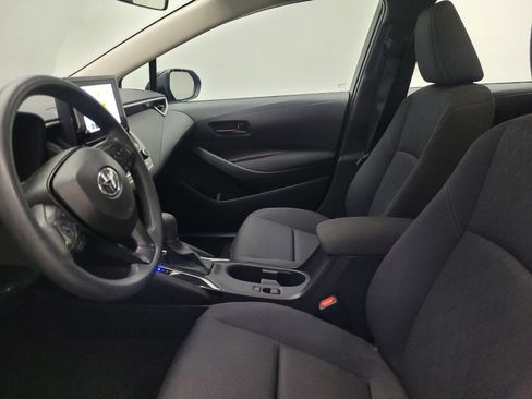 Used 2024 Toyota Corolla LE FWD image 17