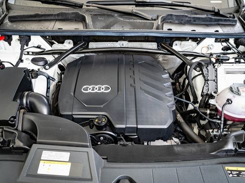 Used 2023 Audi Q5 2.0T Premium w/ Convenience Package image 35