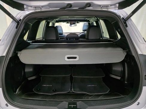 Used 2025 Subaru Forester Touring image 35