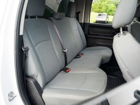 Used 2017 RAM 1500 Express AWD/4WD image 21