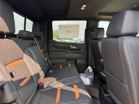 New 2026 GMC Sierra 1500 AT4 w/ AT4 Premium Package AWD/4WD image 35