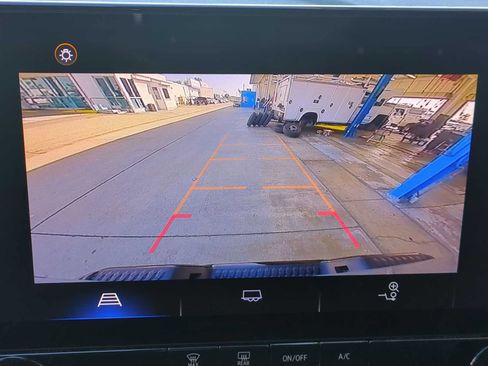 Used 2024 Chevrolet Colorado W/T w/ WT Convenience Package image 20