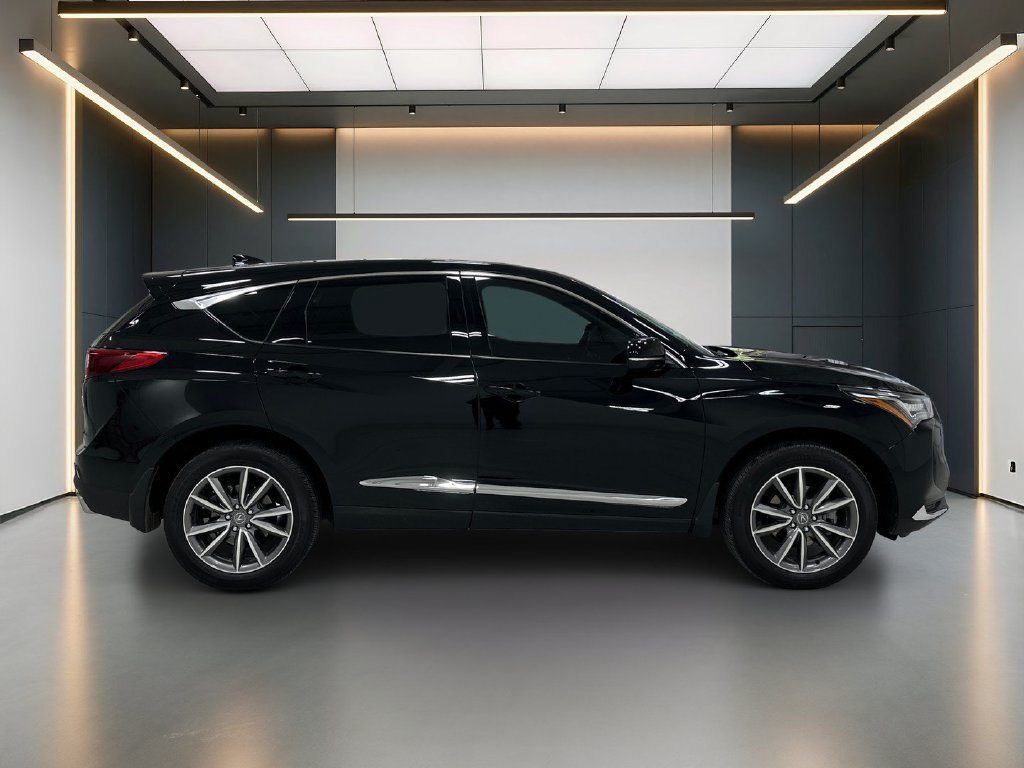 Used 2023 Acura RDX w/ Technology Package FWD image 7