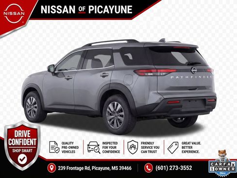 Used 2025 Nissan Pathfinder SV AWD/4WD image 3