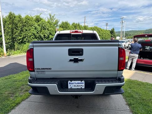 Used 2020 Chevrolet Colorado LT w/ Colorado RST Special Edition AWD/4WD image 5