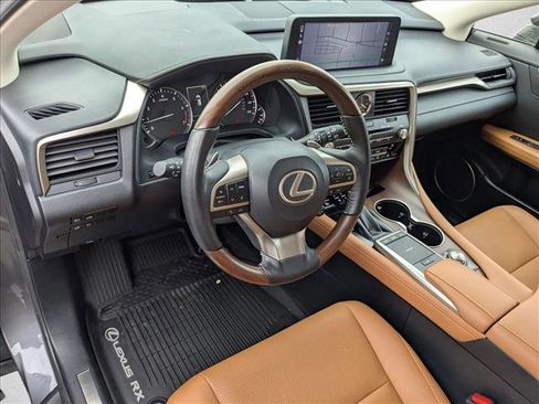 Used 2022 Lexus RX 350L Premium image 10