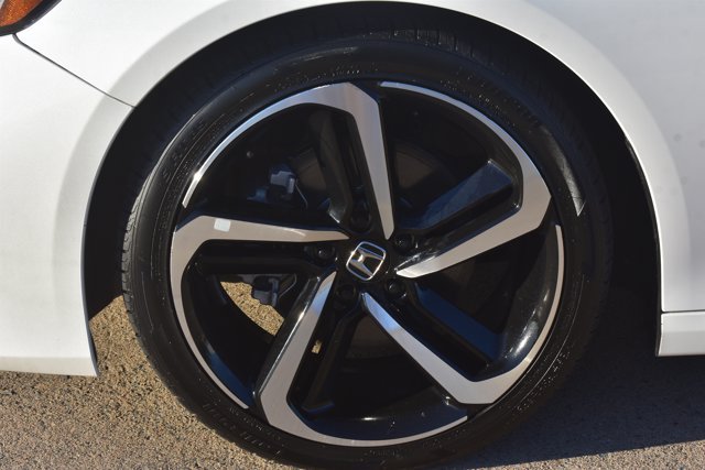 Used 2022 Honda Accord Sport image 9