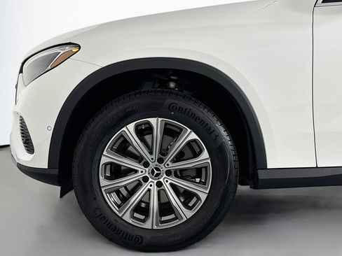 New 2026 Mercedes-Benz GLC 300 4MATIC image 9