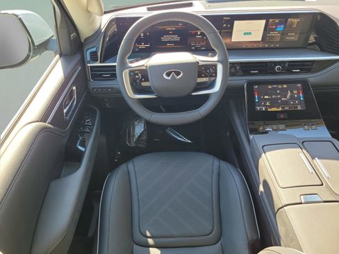 New 2026 INFINITI QX80 Luxe w/ Cargo Package image 15