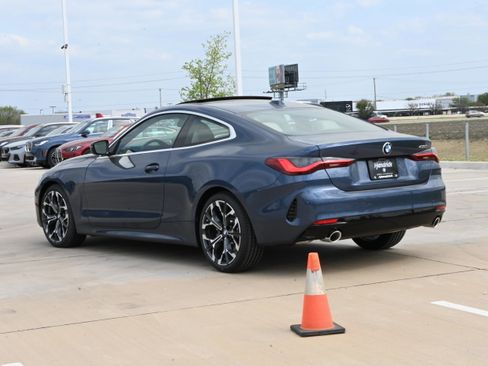 New 2026 BMW 430i Coupe w/ Premium Package image 5