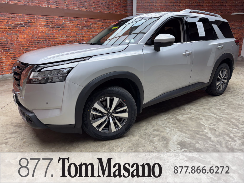 Used 2024 Nissan Pathfinder SL AWD/4WD image 1