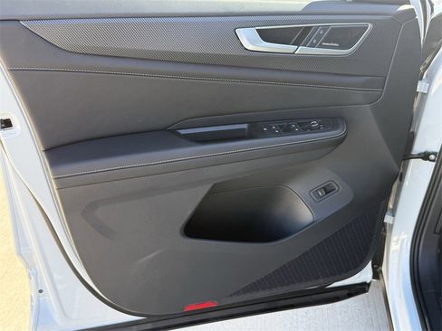 New 2026 Volkswagen Atlas Cross Sport SEL Premium R-Line image 10