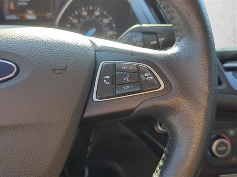 Used 2018 Ford Escape Titanium AWD/4WD image 16