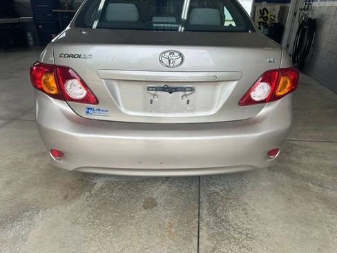 Used 2010 Toyota Corolla FWD image 6