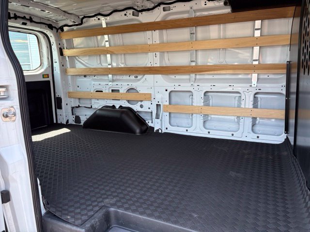 Certified 2025 Ford Transit 250 Low Roof w/ Exterior Upgrade Package RWD image 27