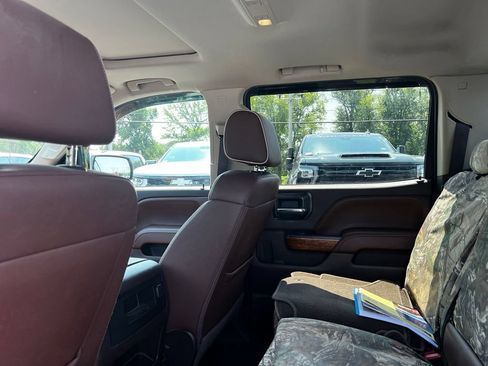 Used 2017 Chevrolet Silverado 1500 High Country AWD/4WD image 15