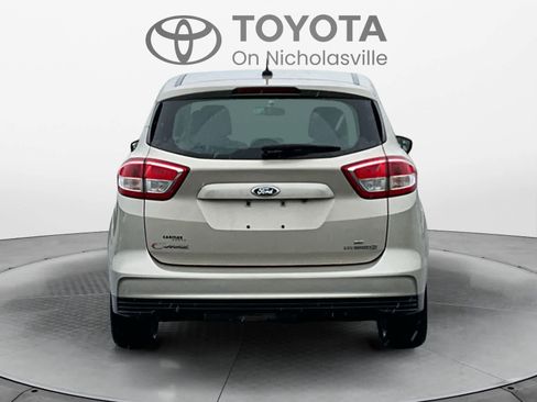 Used 2017 Ford C-MAX SE w/ Cold Weather Package image 5