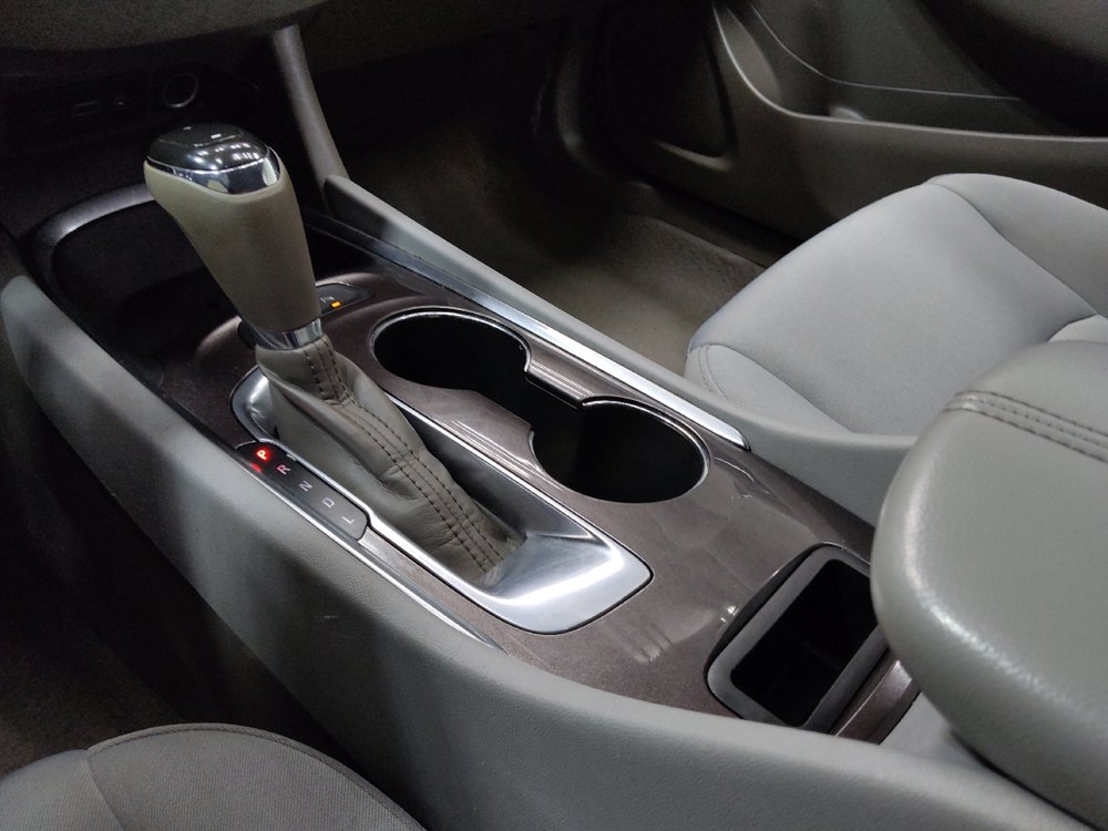Used 2020 Chevrolet Malibu LT FWD image 26